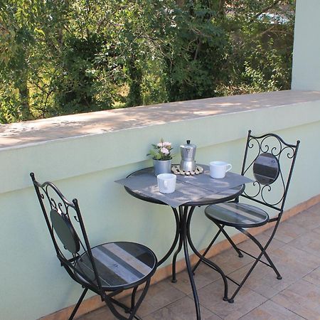 Terrace44 Oasi Di Pace E Relax Nel Cuore Di Triest Exterior foto
