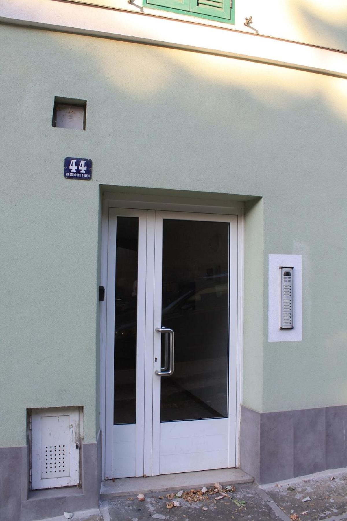 Terrace44 Oasi Di Pace E Relax Nel Cuore Di Triest Exterior foto